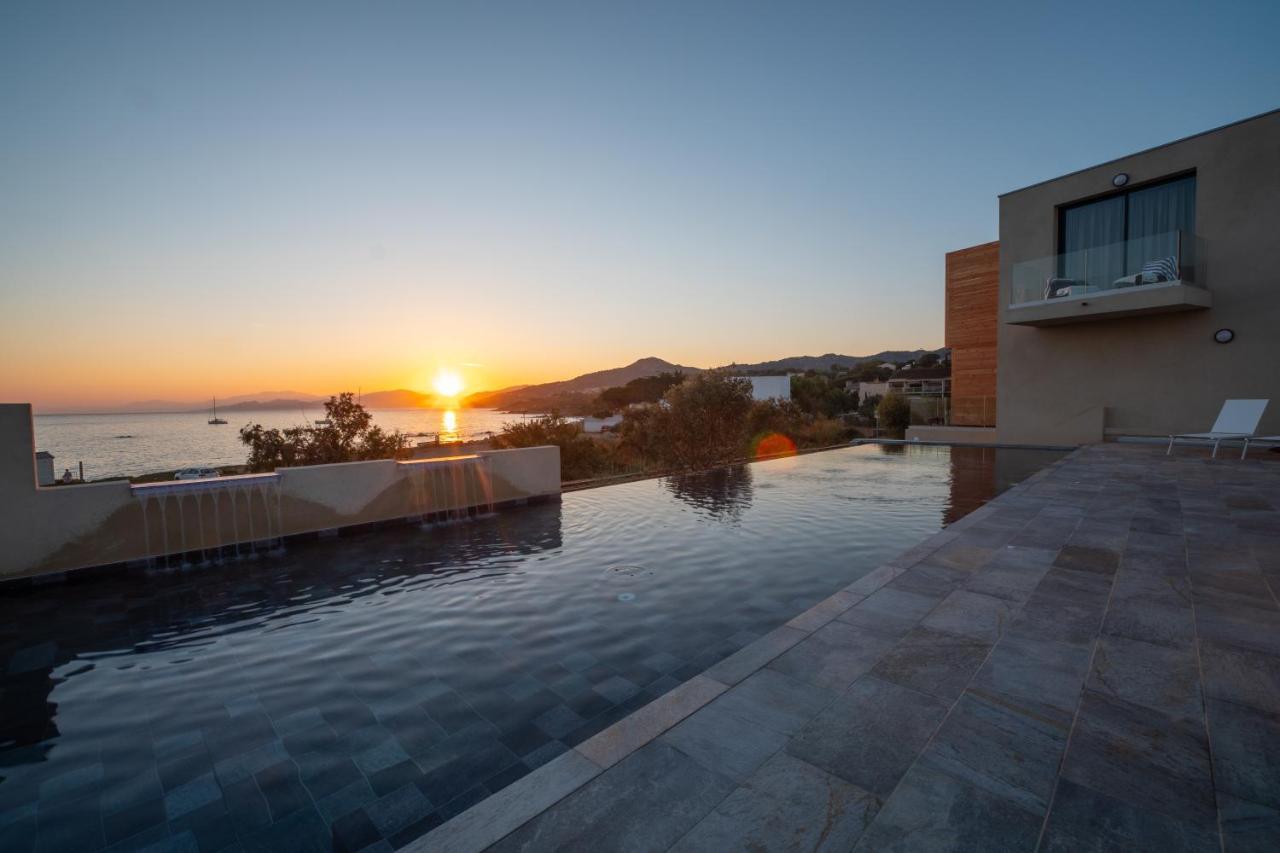 Residence Saletta Mare LʼÎle-Rousse Zewnętrze zdjęcie